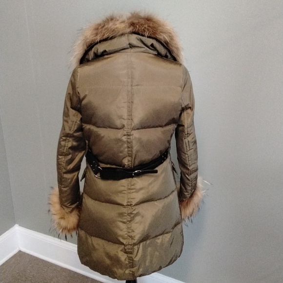 Women's Fox Fur-Trimmed Puffer Coat - Olive - Picture 4 of 15